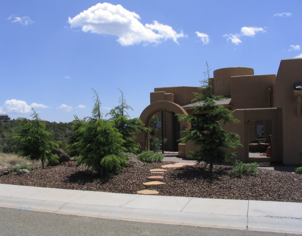 A photo of a front yard that was created by Vicente Landscaping