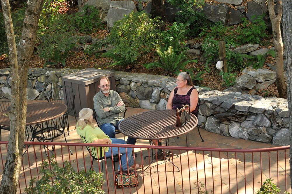 outdoor living spaces, winter patios Prescott AZ, landscaping ideas for winter, Vicente Landscaping